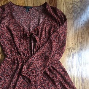 Forever 21 Pants - Chiffon patterned romper Forever 21 Pants - Chiffon patterned romper